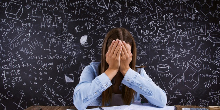 Студент за доской