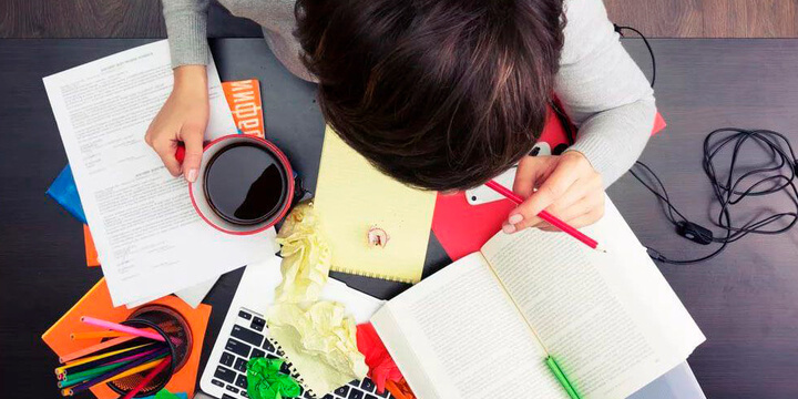 Работа за ноутбуком